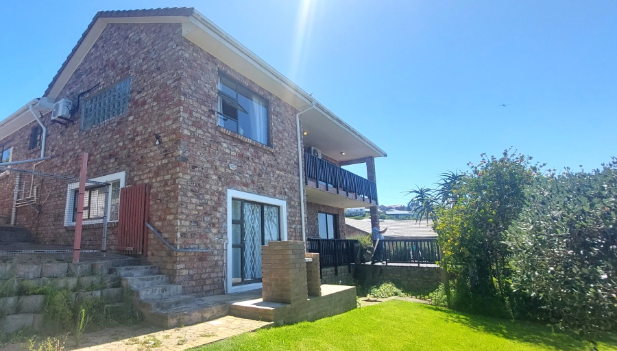 4 Bedroom Property for Sale in Dana Bay Western Cape